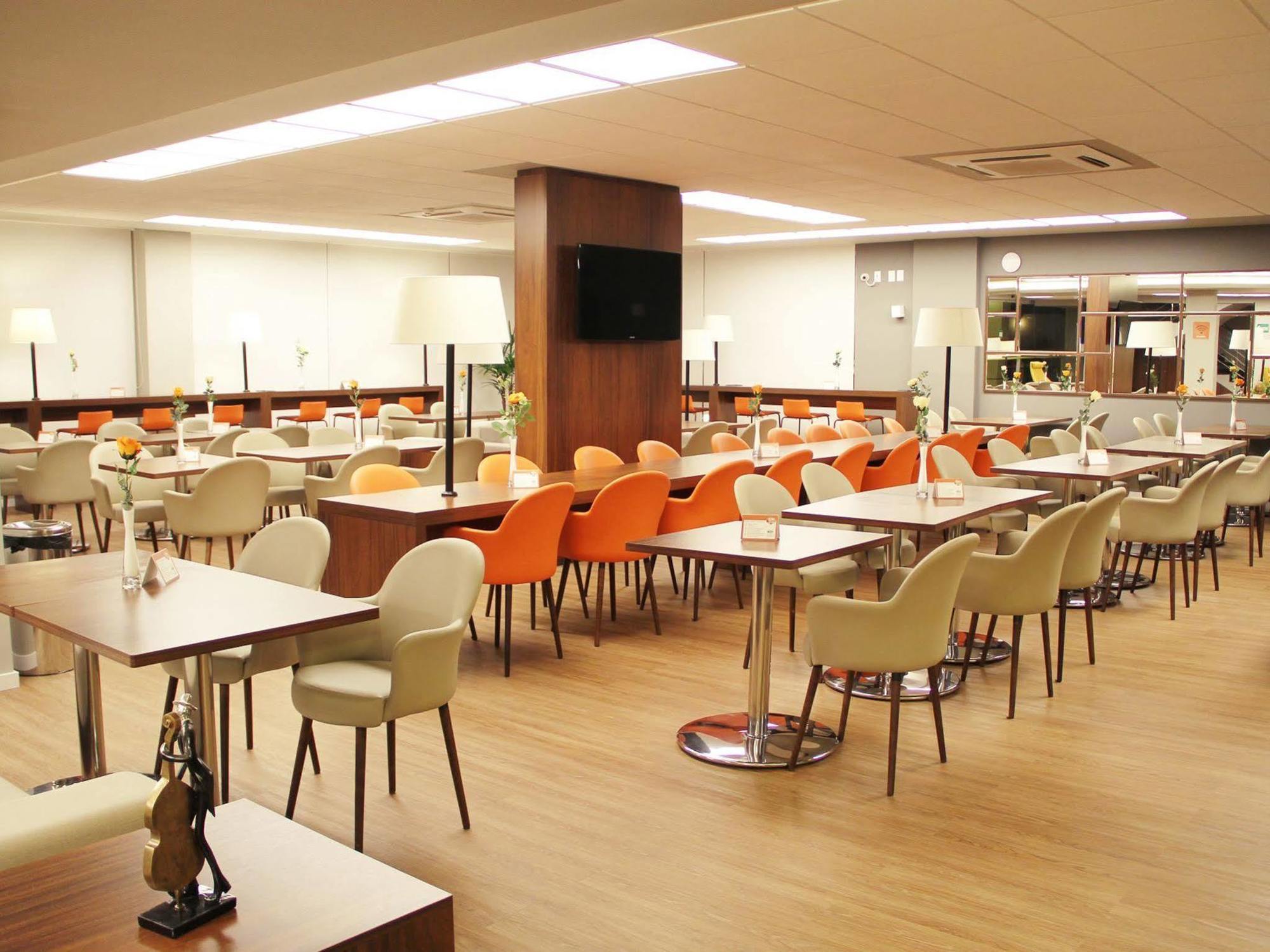 Hotel 10 Dourados Eksteriør billede